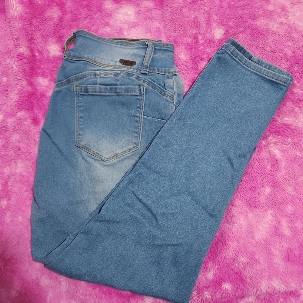 Bamboo Jeans Juniors Sz 13 High Rise Triple Button Skinny Jeans Light Wash‎ Blue